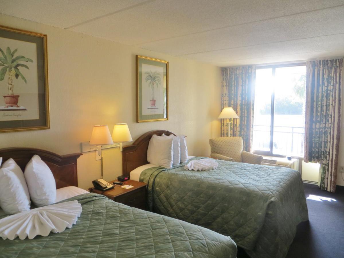 Days Inn By Wyndham Orlando Airport Florida Mall Williamsburg Номер фото
